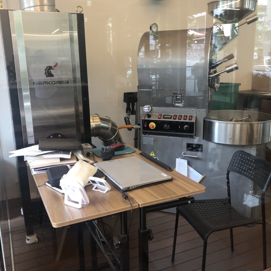 DIEDRICH 戴奇咖啡烘焙机 消烟除味 后燃机 安装案例 - Pit coffee咖啡店。