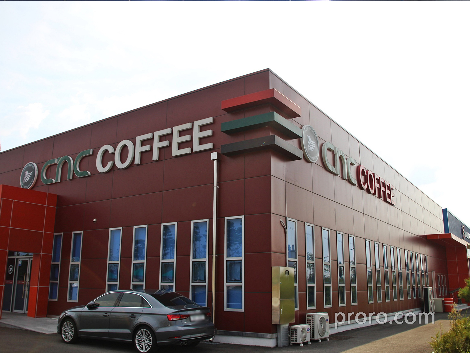 TORISTER 咖啡烘焙机 咖啡烘焙烟处理 后燃机 安装案例 - CNC Coffee咖啡工厂。